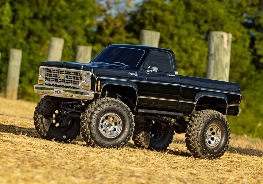 Traxxas 9212X Body Chevrolet K10 (1979) Complete Black